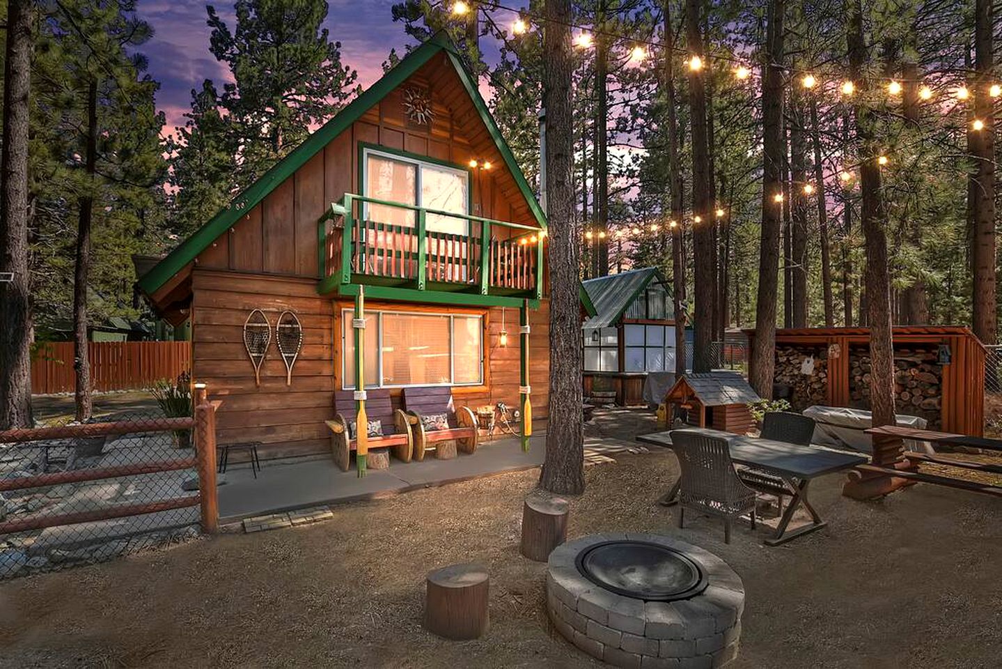 Bear Country Retreat Fawnskin, Cabins, Fawnskin, United States of