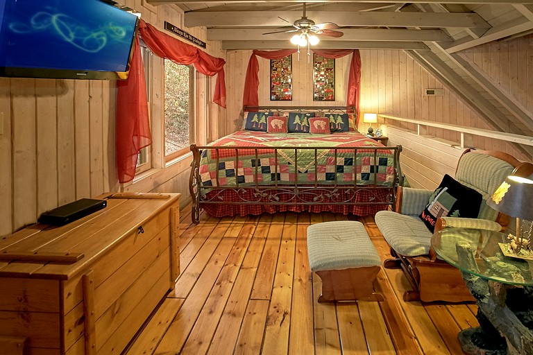 -- (United States, Gatlinburg, Tennessee)