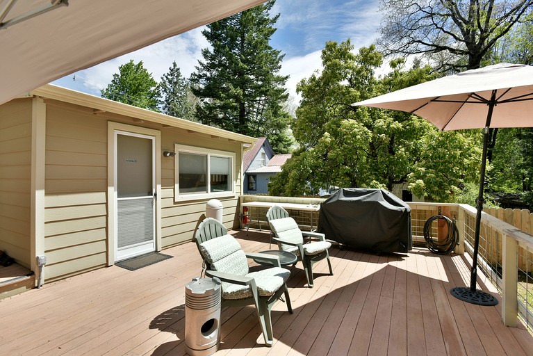 Vacation Rentals (United States of America, Dunsmuir, California)