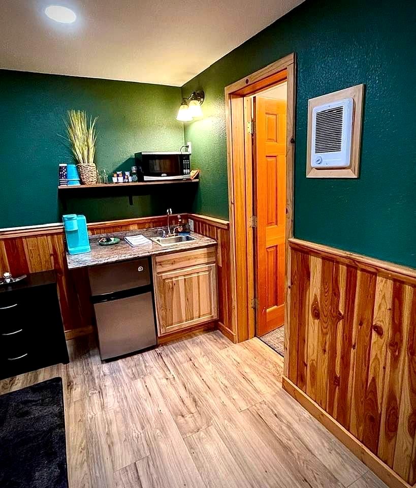 Romantic Vacation Rental Great to Disconnect in Montana