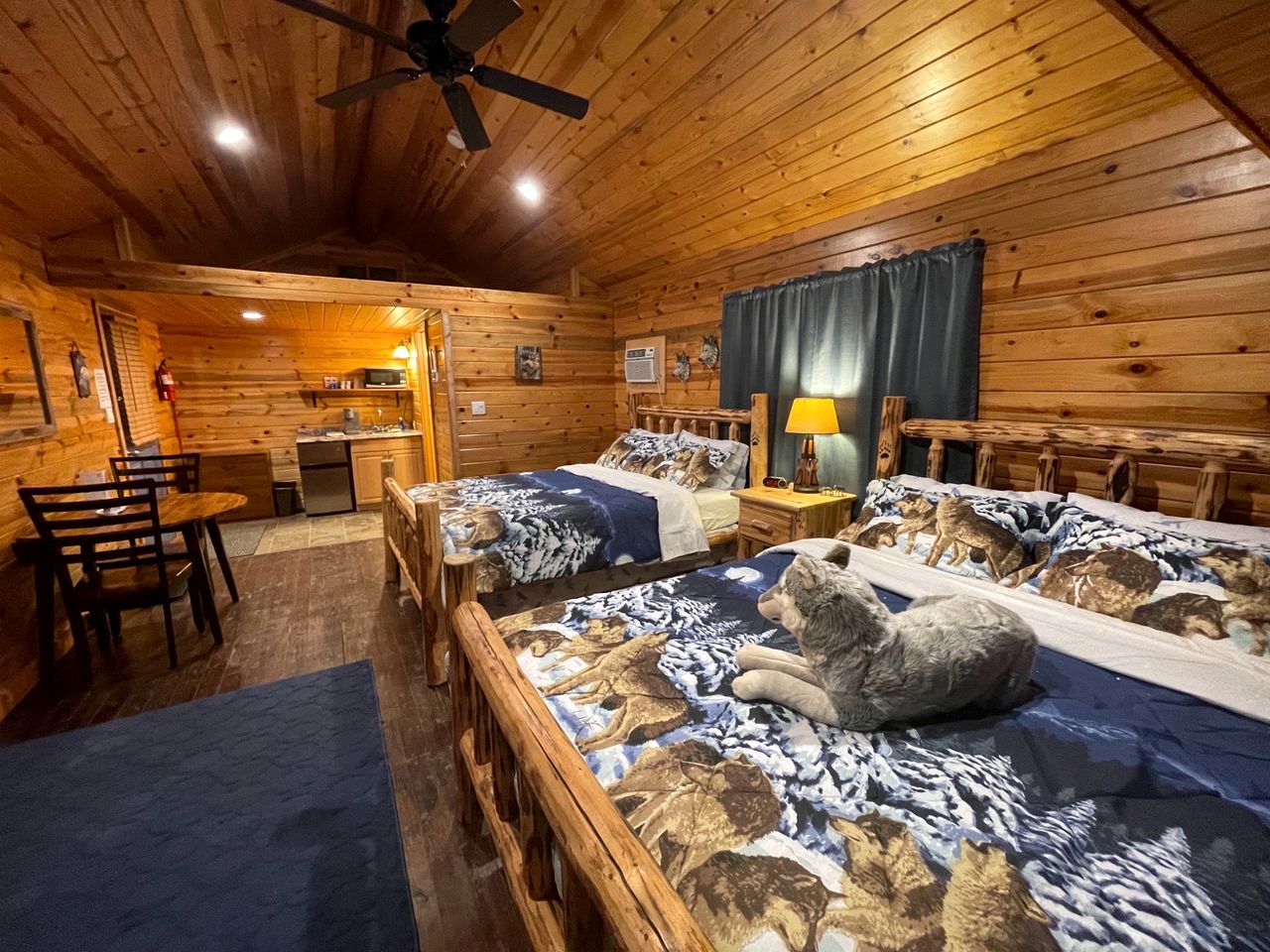 Comfy Rental with BBQ Suitable for Four in Montana