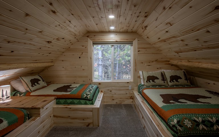 Log Cabins (United States of America, --, Idaho)