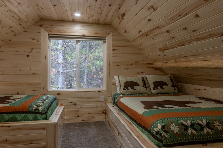 Log Cabins (United States of America, --, Idaho)
