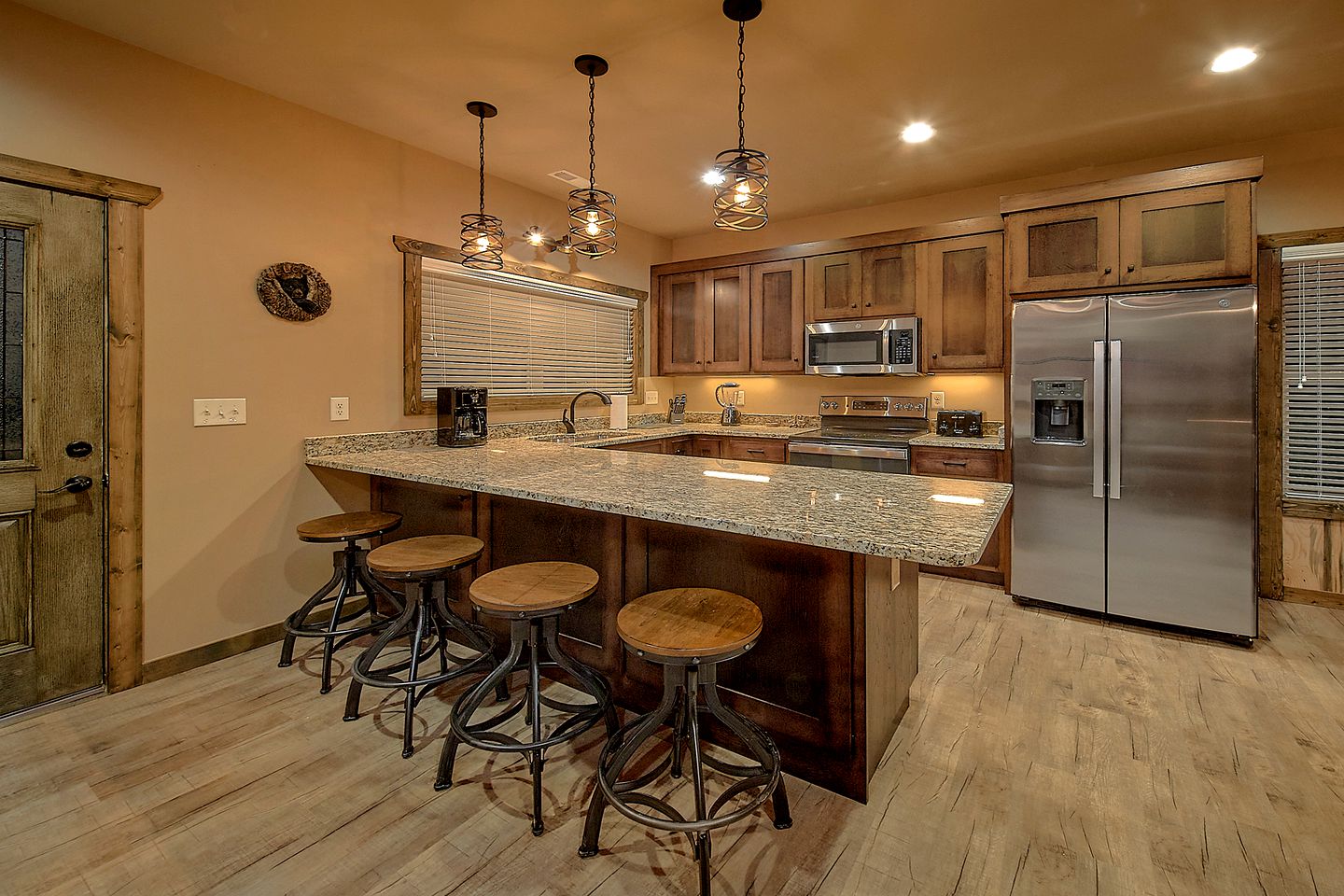 Incredible Cabin with Fire Pit and Games in Zion Grove, Tennessee