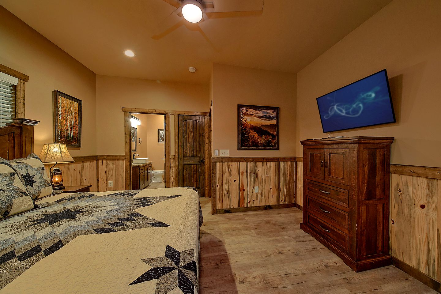 Incredible Cabin with Fire Pit and Games in Zion Grove, Tennessee