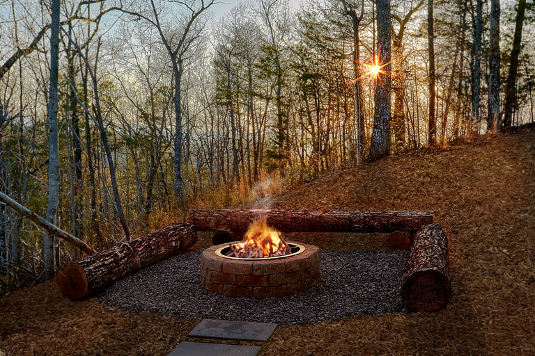 Cabins (United States of America, Zion Grove, Tennessee)