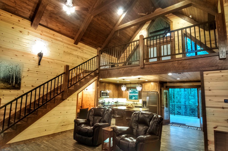 Cabins (Broken Bow, Oklahoma, United States)