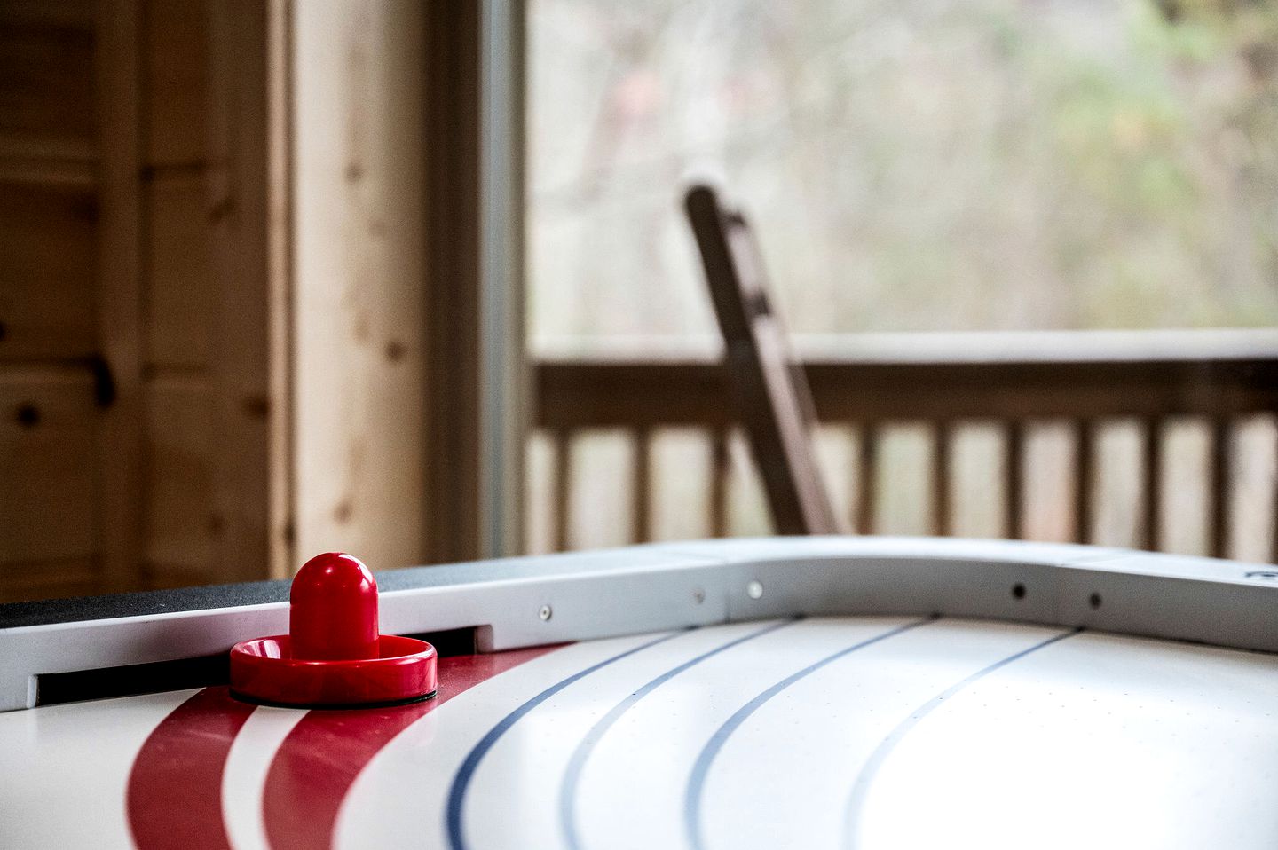 Mountain Fun in Gatlinburg: Cabin with Movie Theater and Game Room for an Unforgettable Time