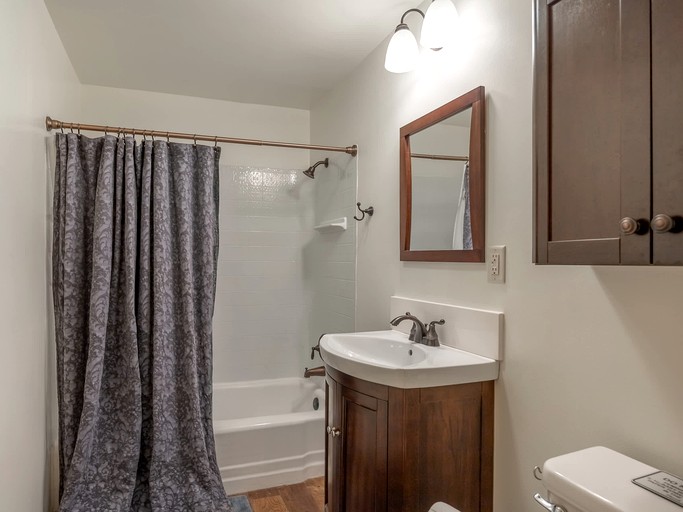 Cabins (United States of America, Big Bear Lake, California)