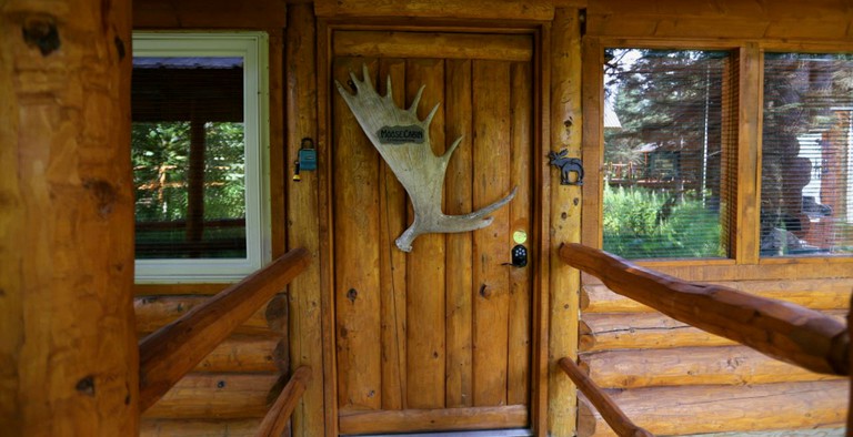 Log Cabins (Anchor Point, Alaska, United States)