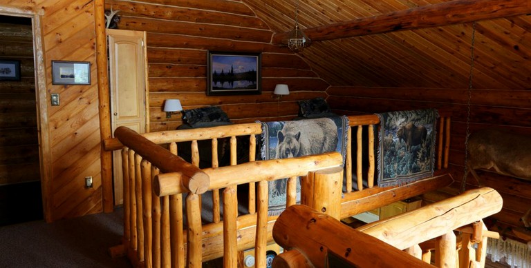 Log Cabins (Anchor Point, Alaska, United States)