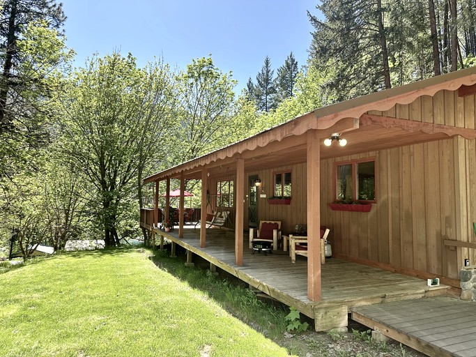 Cabins (United States of America, Leavenworth, Washington)