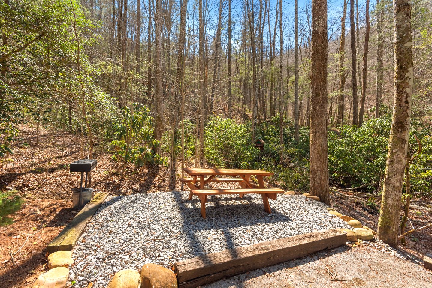 Gorgeous Cabin with Fireplace and Hot-tub in Sevierville, Tennessee