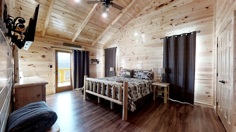 Cabins (United States of America, Sevierville, Tennessee)