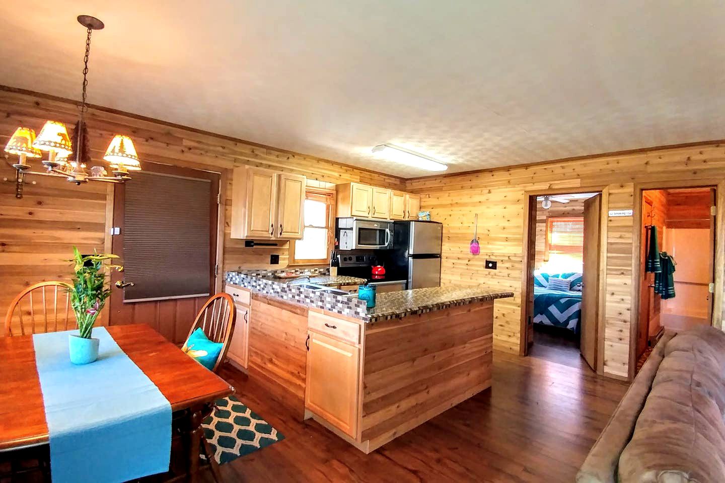 Charming Cabin with Views of the Great Smoky Mountains in Whittier, North Carolina