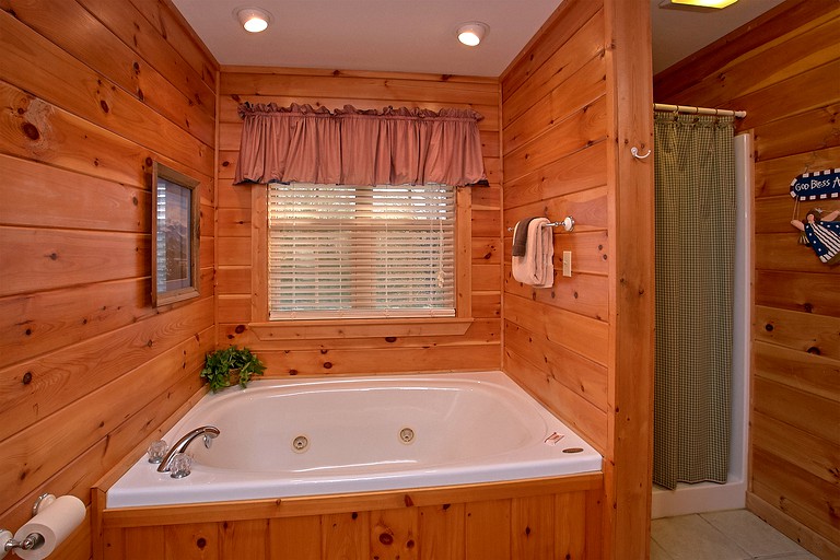 -- (United States, Gatlinburg, Tennessee)