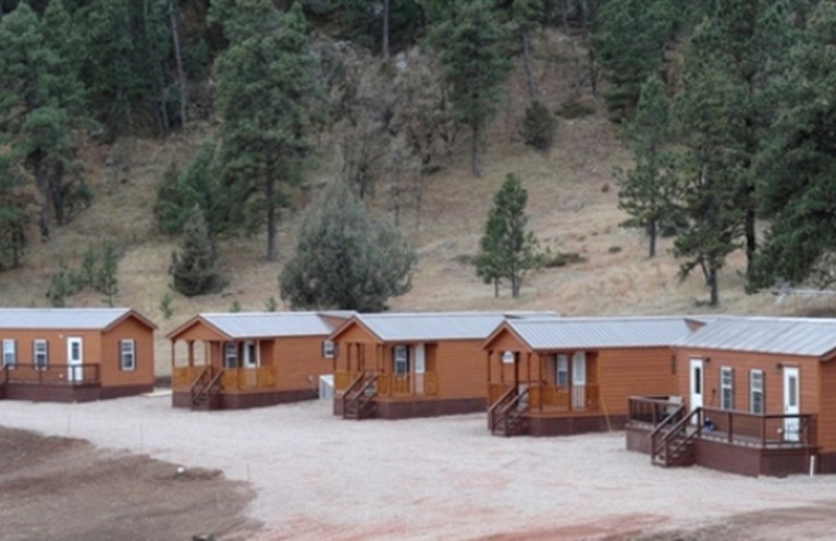 Cabins (Sundance, Wyoming, United States)