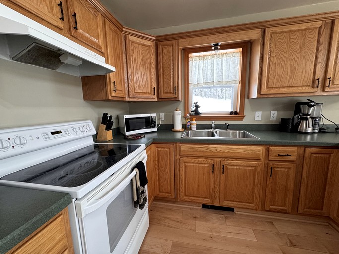 Vacation Rentals (United States of America, Webb, New York)