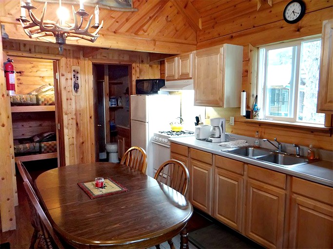 Bear's Den Cabins, Cabins 52785, Cordova, United States of America