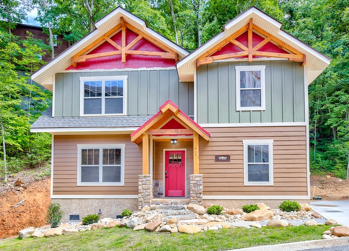 Bears Haven Cabin with Double Sided Gas Fireplace, Cabins, Gatlinburg