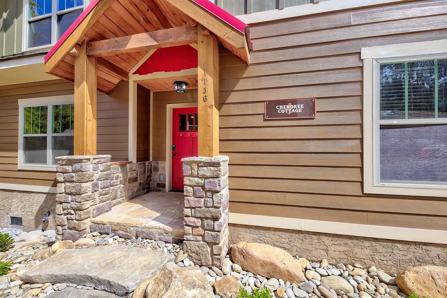 Mountain Magic - Glamping in the Great Smokies in this Lovely Cabin Rental in Gatlinburg