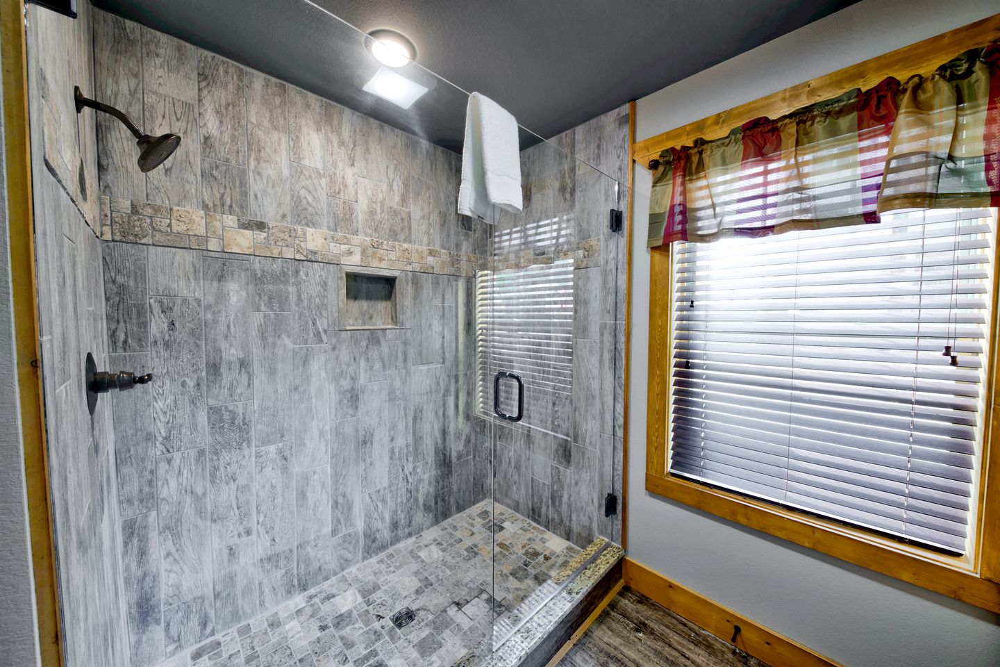 Mountain Magic - Glamping in the Great Smokies in this Lovely Cabin Rental in Gatlinburg