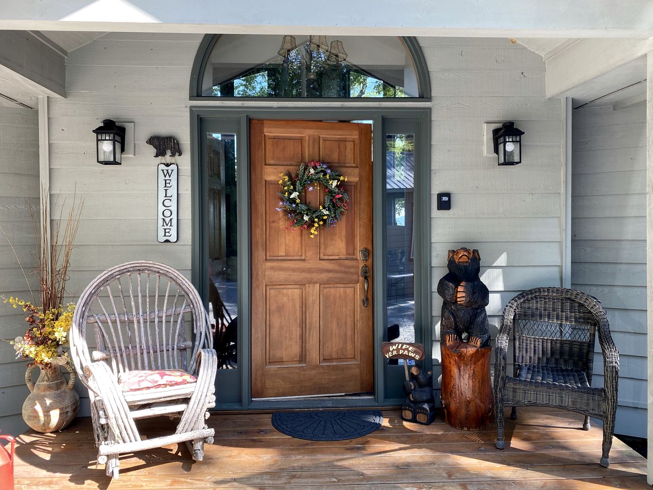 Amazing Cottage with Fire Pit and Hot-tub in Lake Santeetlah, North Carolina