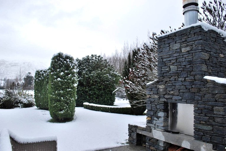 Nature Lodges (Queenstown, South Island, New Zealand)