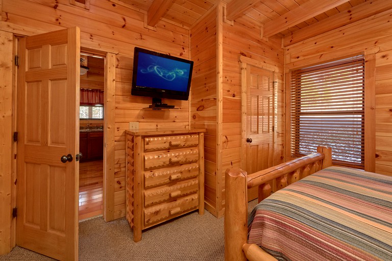 Cabins (United States, Gatlinburg, Tennessee)