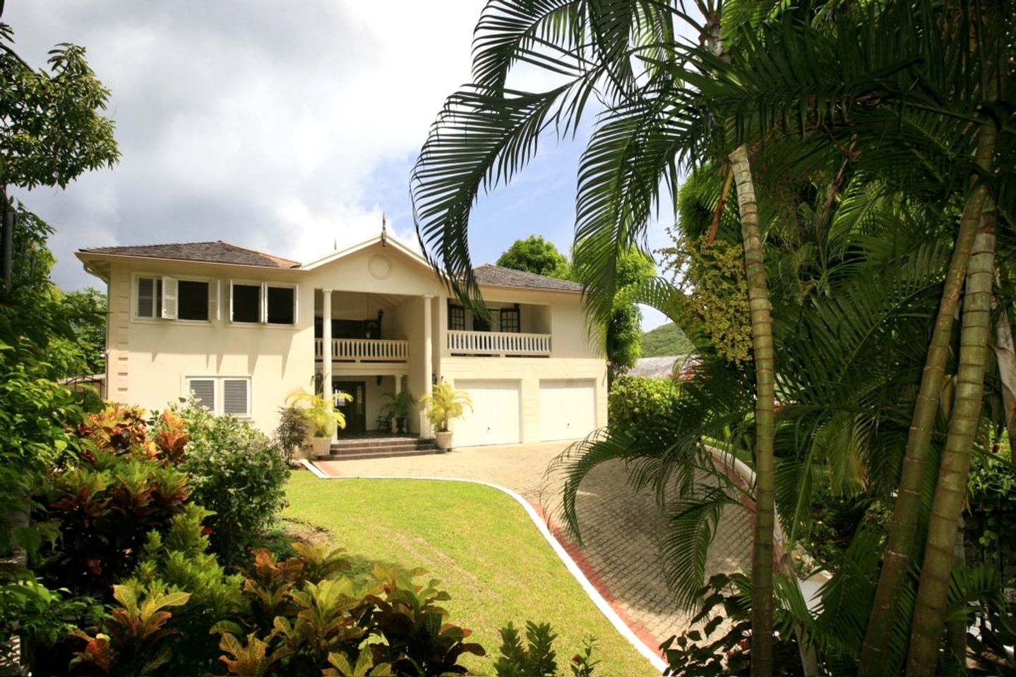 Enormous Villa with Lovely Exterior Living Spaces and Private Pool in Marigot Bay, Castries