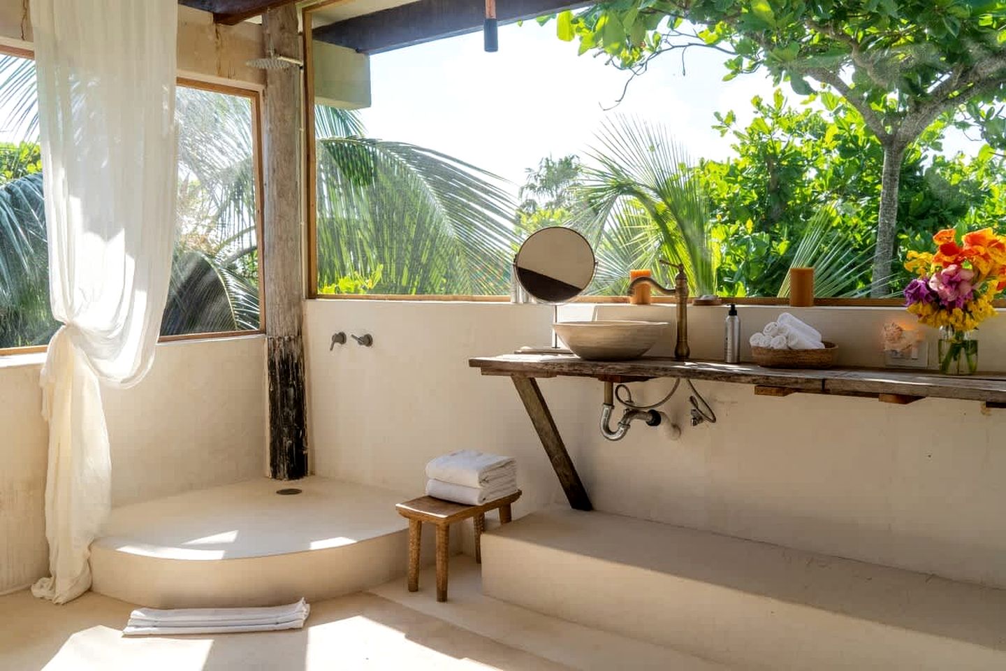 Beautiful Beach House for an Unforgettable Coastal Getaway in Tulum, Mexico