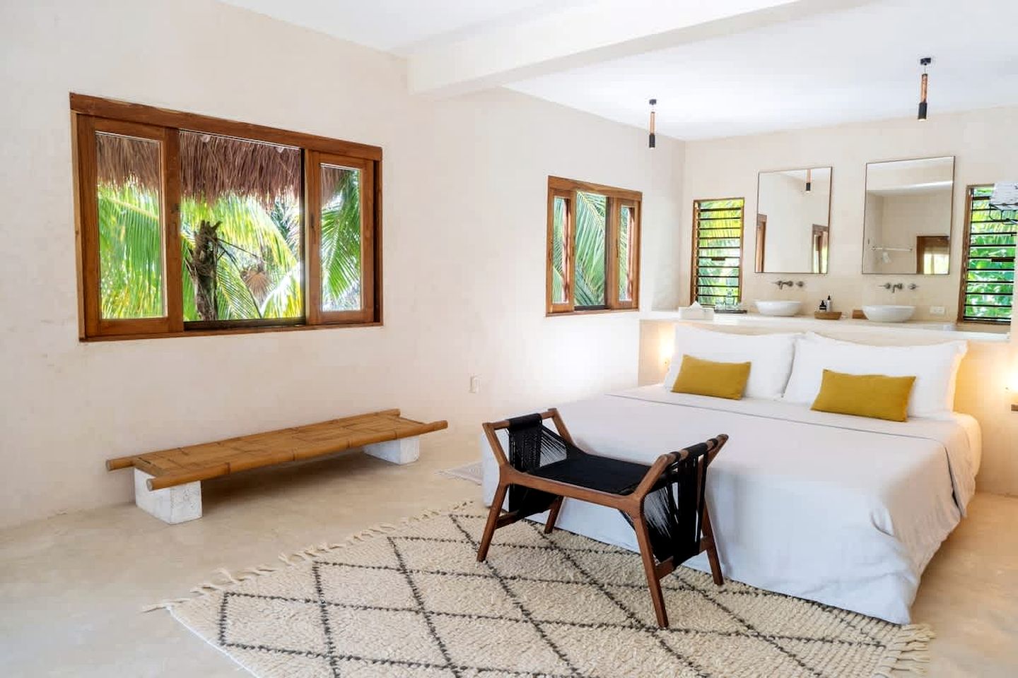 Beautiful Beach House for an Unforgettable Coastal Getaway in Tulum, Mexico