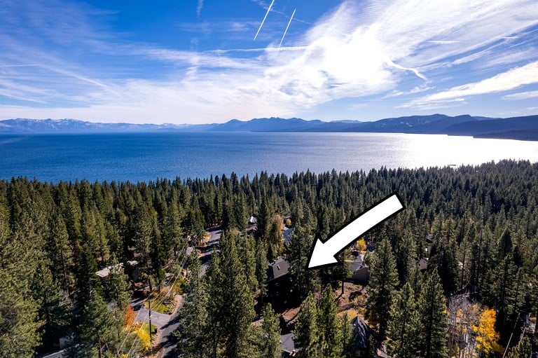 A-Frames (United States of America, Tahoe City, California)