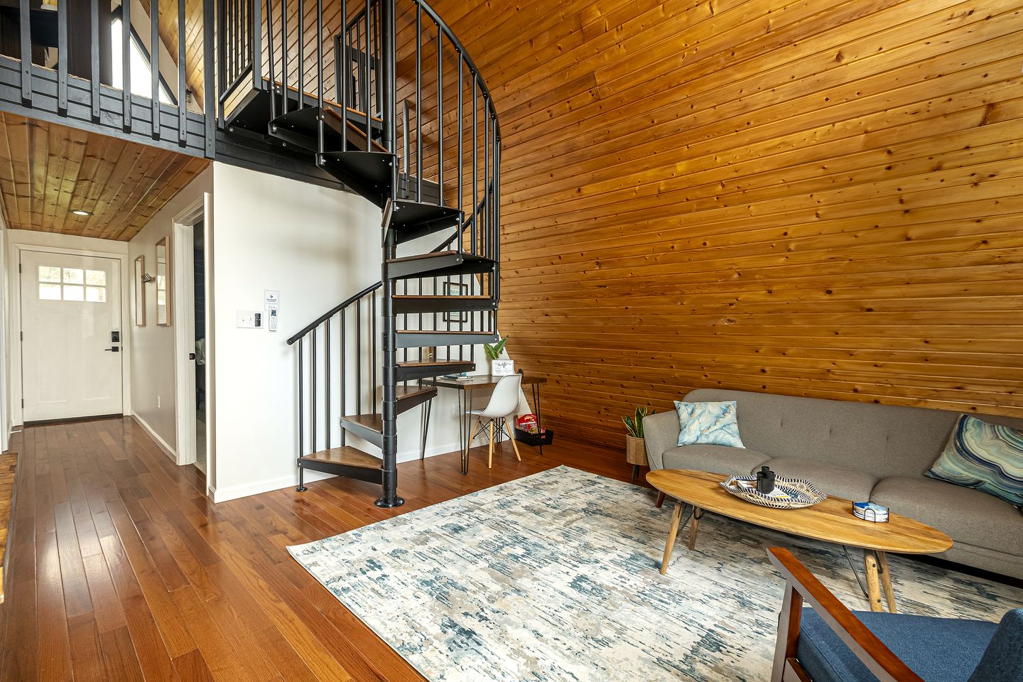 Beautiful A-frame with Hot-tub in Makanda, Illinois