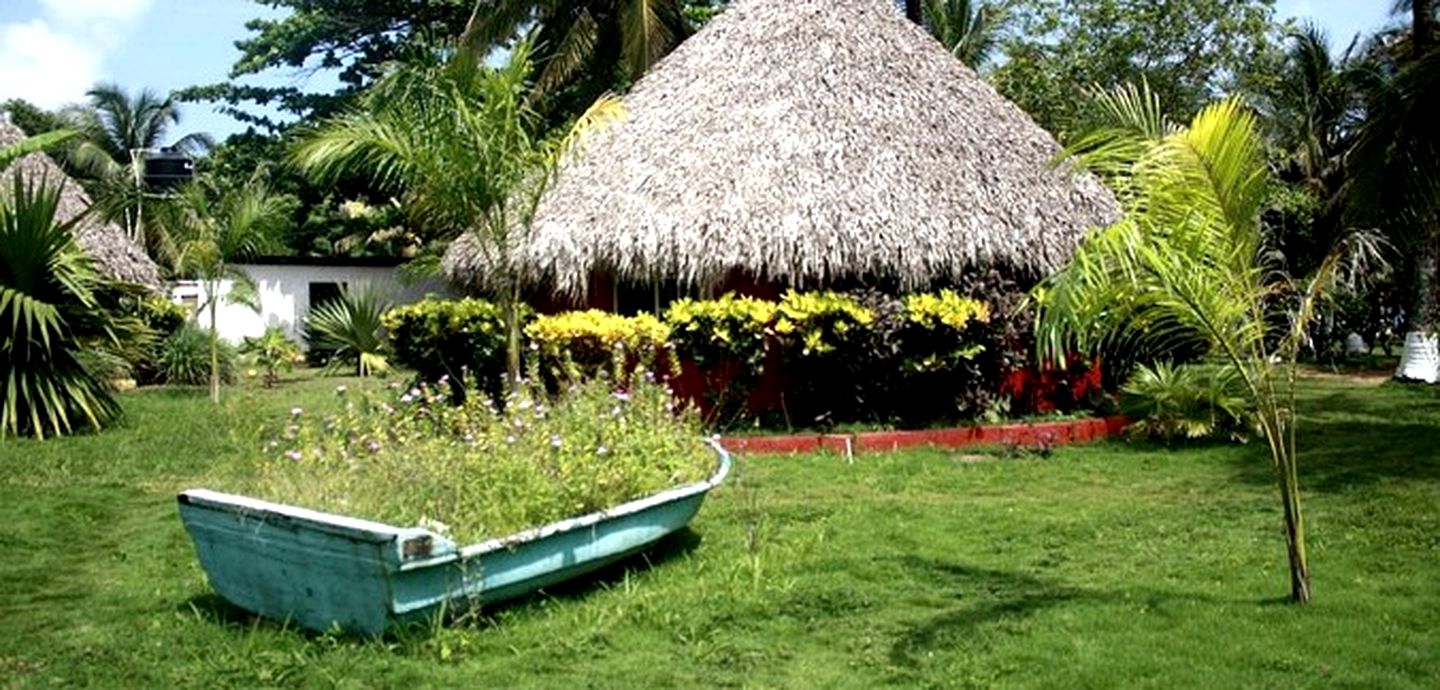 Beautiful and Luxury Cabins on Corn Island, Nicaragua