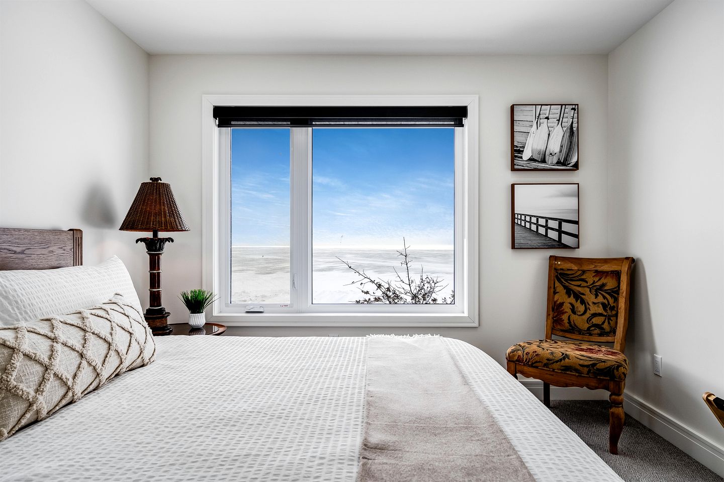 Beautiful Beach House on Lake Erie in Leamington, Ontario