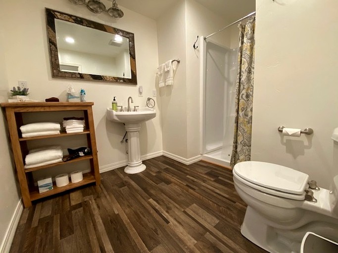 Cabins (United States of America, Big Flat, California)