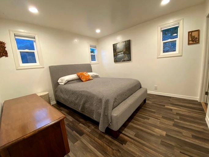 Cabins (United States of America, Big Flat, California)