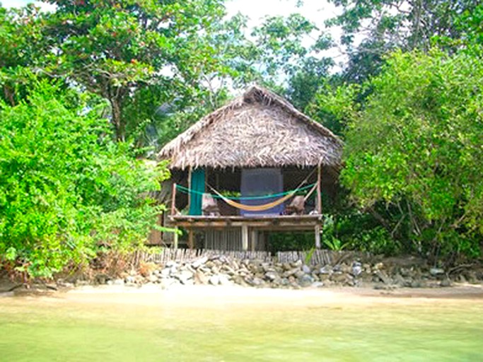 Huts (Bastimentos Island, Bocas del Toro, Panama)