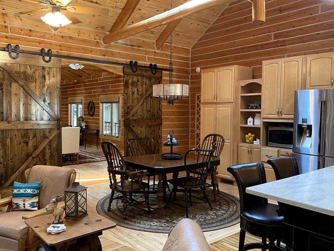 Cabins (United States of America, Riverside, Wyoming)