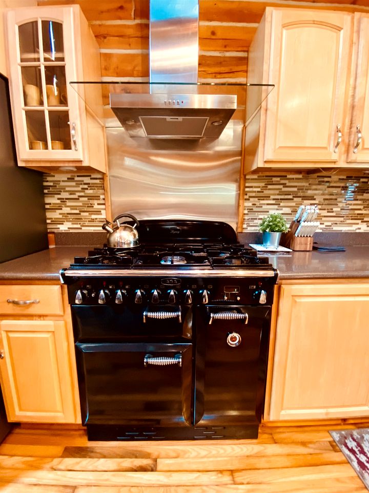 Beautiful Cabin Comfortable for Groups in Riverside, Wyoming