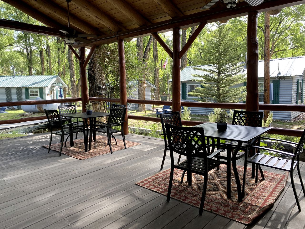 Beautiful Cabin Comfortable for Groups in Riverside, Wyoming