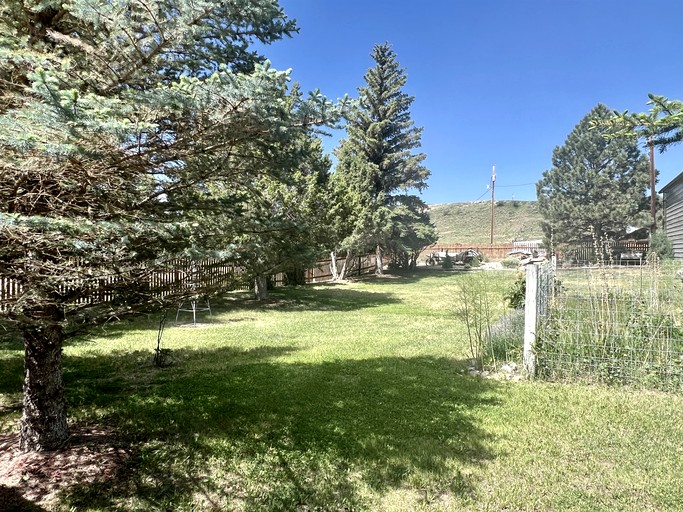 Cabins (United States of America, Riverside, Wyoming)