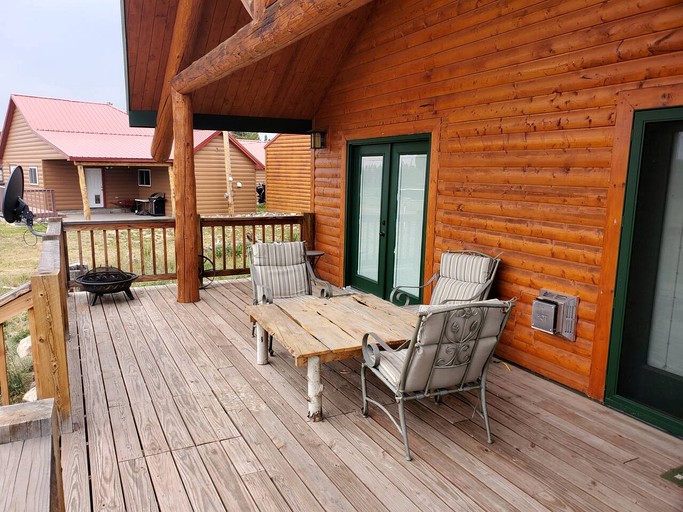 Cabins (United States of America, Foxpark, Wyoming)