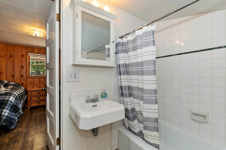 Cabins (United States of America, Big Bear Lake, California)