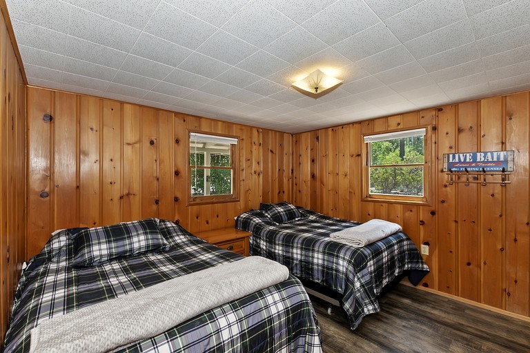 Cabins (United States of America, Big Bear Lake, California)