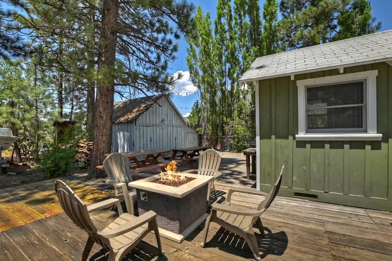 Cabins (United States of America, Big Bear Lake, California)