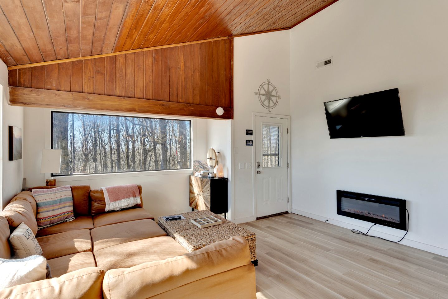 Beautiful Cabin with Spectacular Views for an Unforgettable Getaway in Nature near Rising Fawn, Georgia