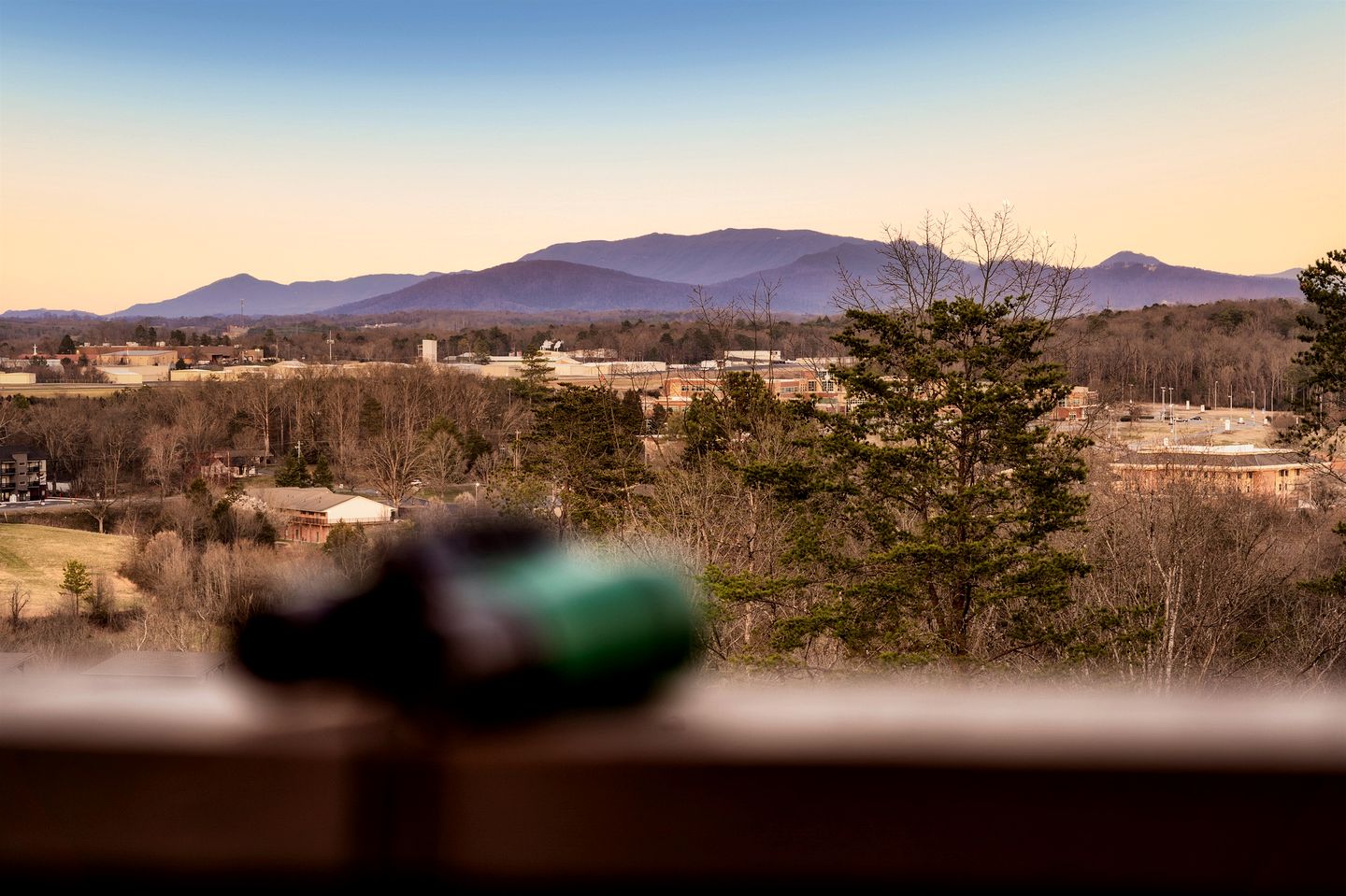 Beautiful Cabin with Private Hot Tub and Panoramic Views of the Great Smoky Mountains on the Skydeck, Minutes from Dollywood
