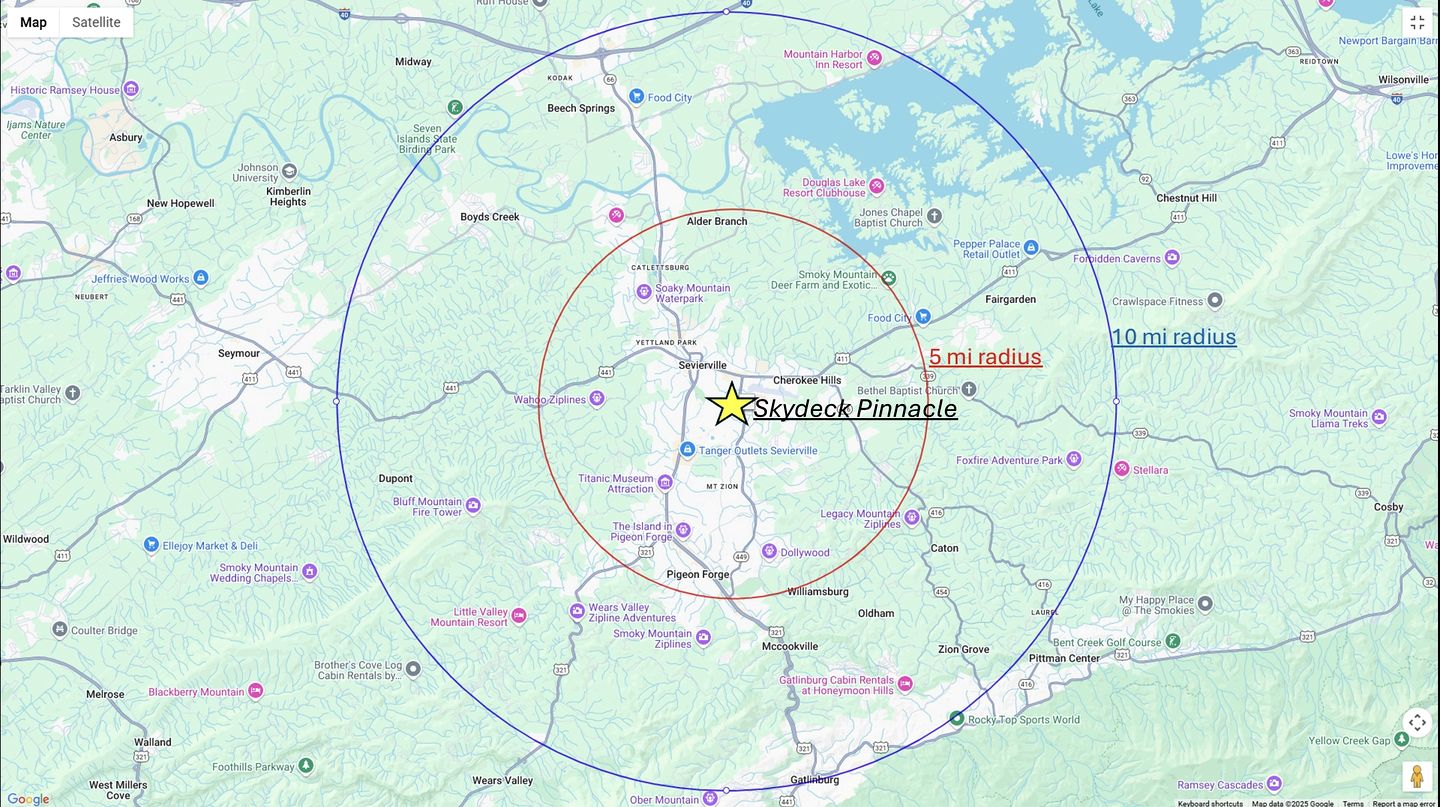 Beautiful Cabin with Private Hot Tub and Panoramic Views of the Great Smoky Mountains on the Skydeck, Minutes from Dollywood